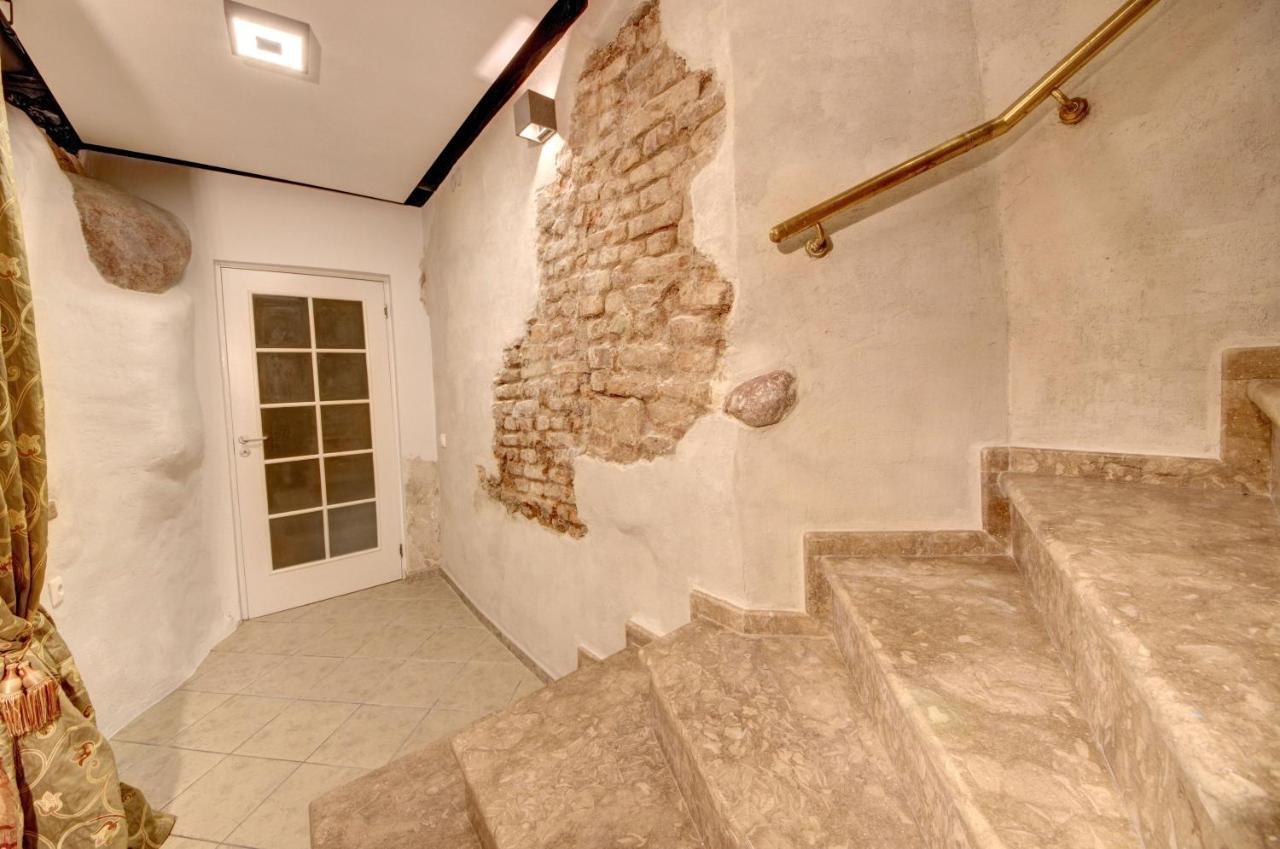 Vilnius Old Town Apartments ภายนอก รูปภาพ