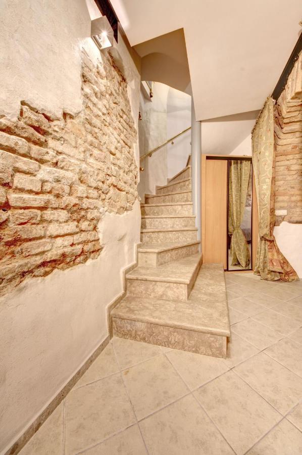 Vilnius Old Town Apartments ภายนอก รูปภาพ