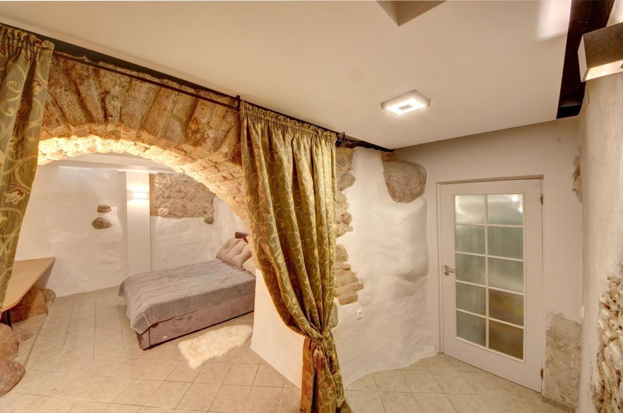 Vilnius Old Town Apartments ภายนอก รูปภาพ